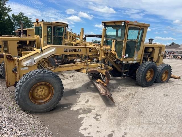 CAT 12G Niveleuse
