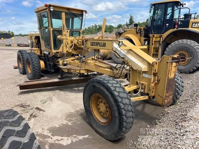 CAT 12G Niveleuse