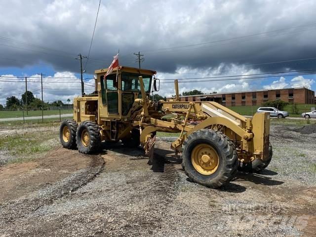 CAT 12G Niveleuse