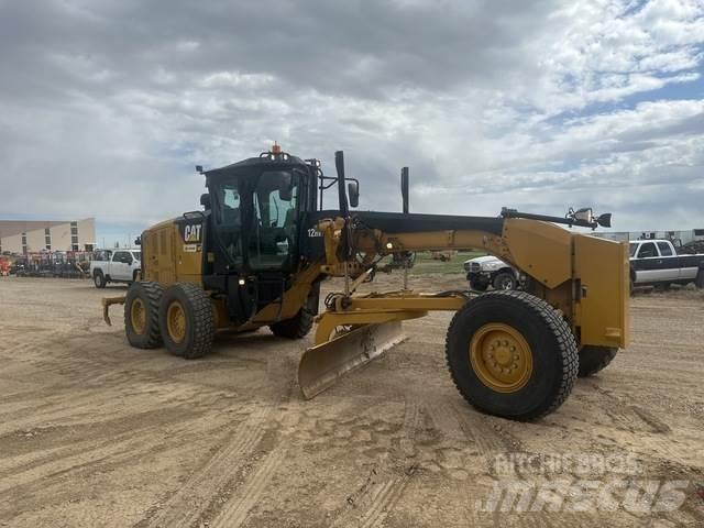 CAT 12M3 Niveleuse