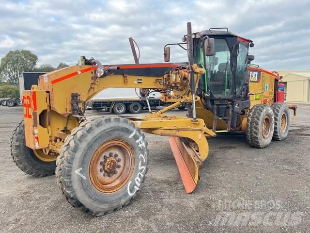 CAT 12M3 Niveleuse