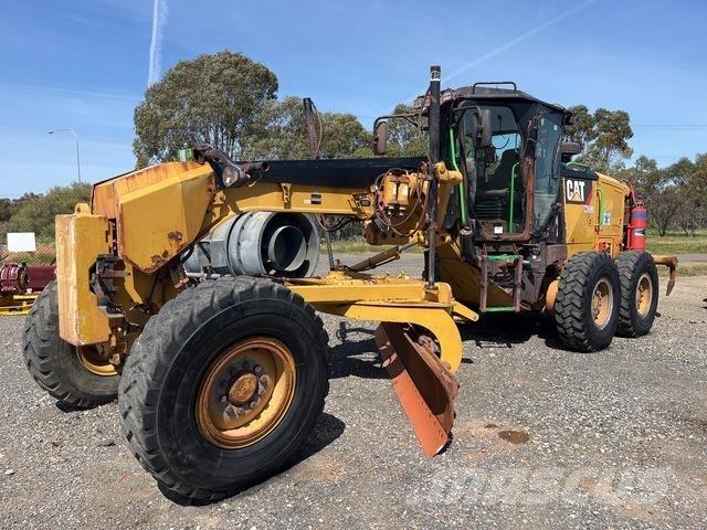 CAT 12M3 Niveleuse