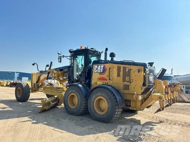 CAT 14 Niveleuse