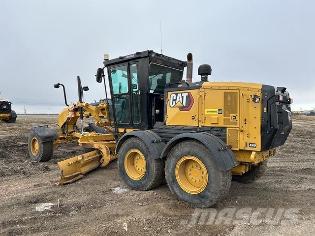 CAT 140 AWD Niveleuse