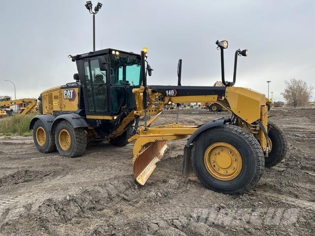 CAT 140 AWD Niveleuse