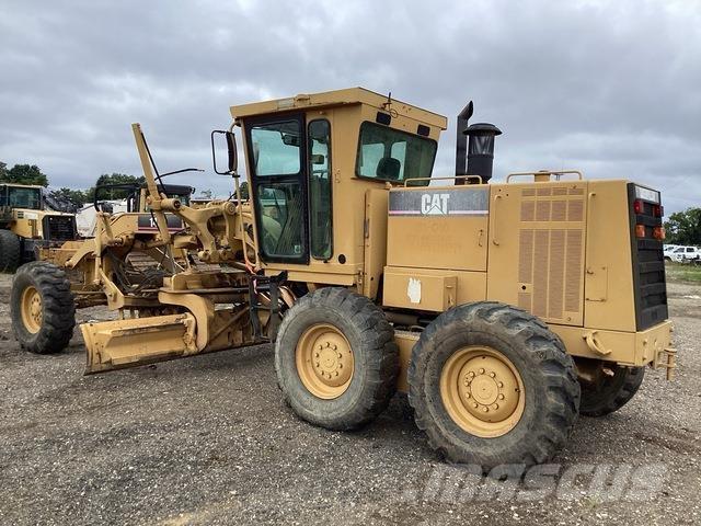CAT 140H Niveleuse