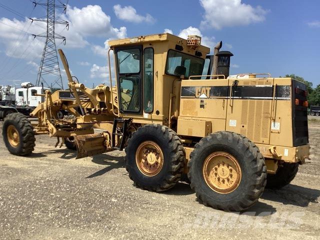 CAT 140H Niveleuse