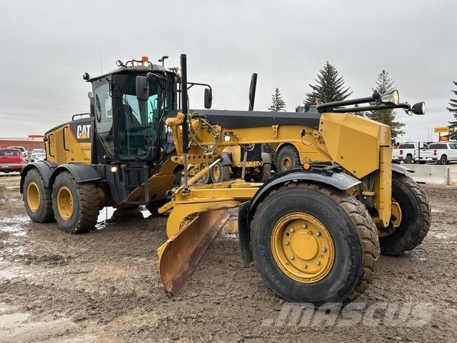 CAT 140M Niveleuse