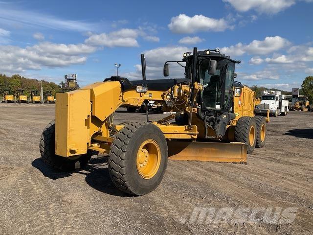 CAT 140M3 Niveleuse