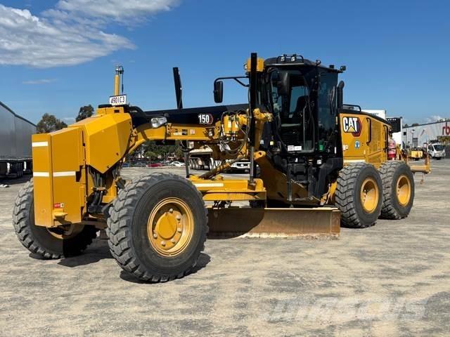 CAT 150 Niveleuse