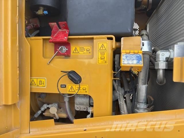 CAT 150 Niveleuse