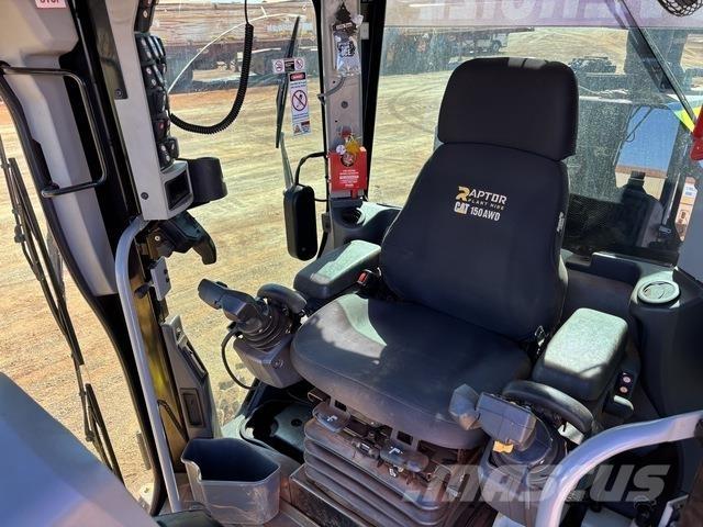 CAT 150 Niveleuse