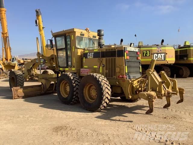 CAT 160H Niveleuse