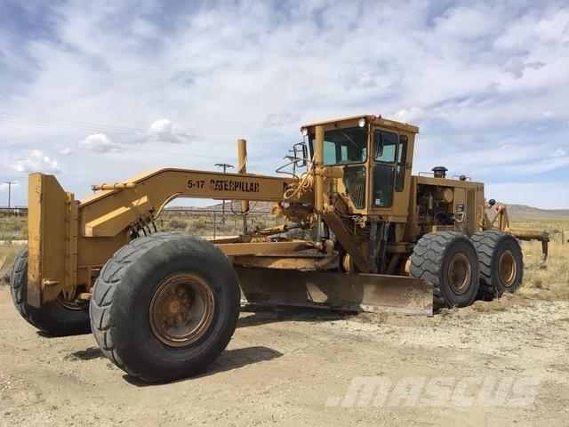 CAT 16G Niveleuse