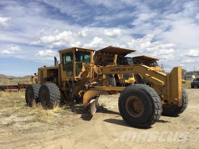 CAT 16G Niveleuse