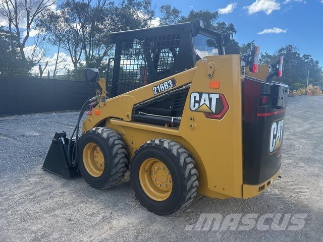 CAT 216B3 Chargeuse compacte