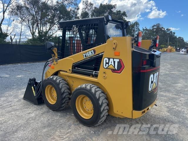 CAT 216B3 Chargeuse compacte