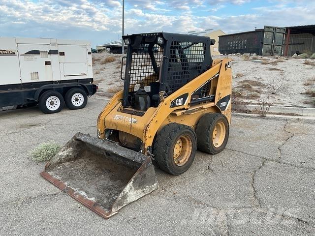CAT 226B Chargeuse compacte