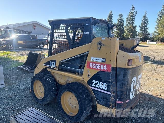 CAT 226B Chargeuse compacte