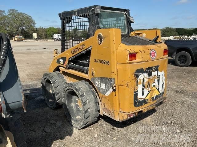 CAT 226B3 Chargeuse compacte