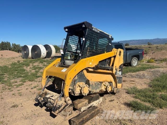 CAT 226B3 Chargeuse compacte