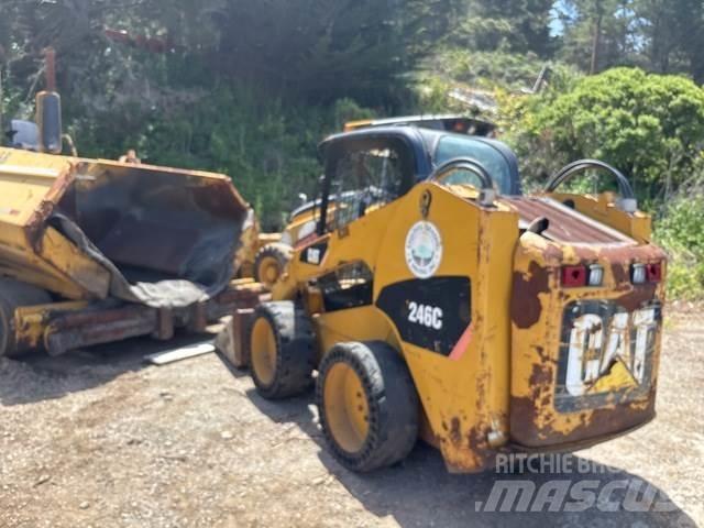 CAT 246C Chargeuse compacte