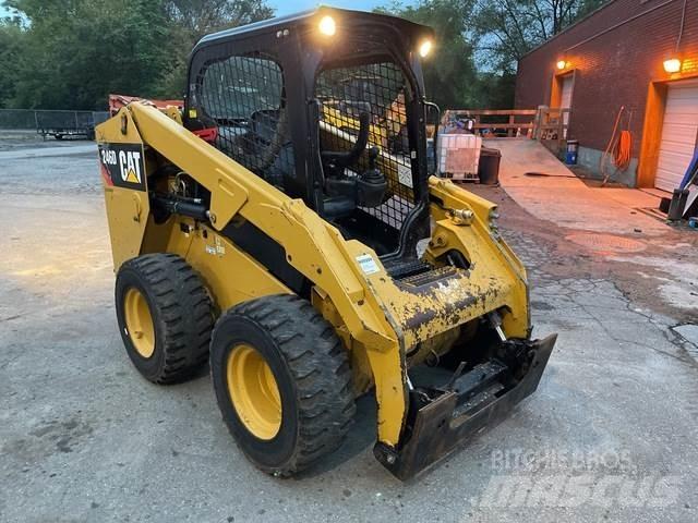 CAT 246D Chargeuse compacte