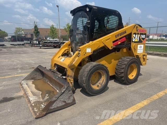CAT 246D Chargeuse compacte