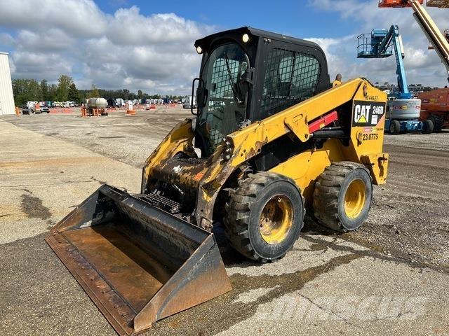 CAT 246D Chargeuse compacte
