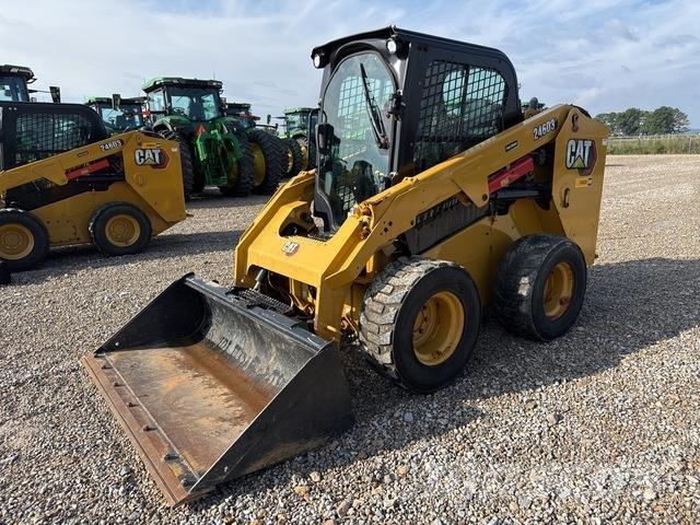 CAT 246D3 Chargeuse compacte