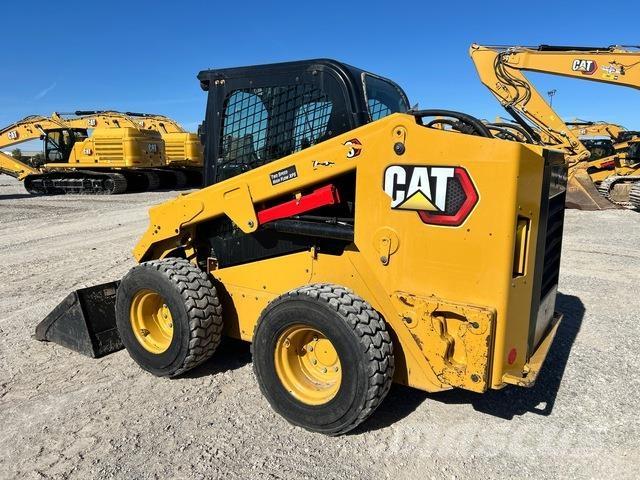CAT 246D3 Chargeuse compacte