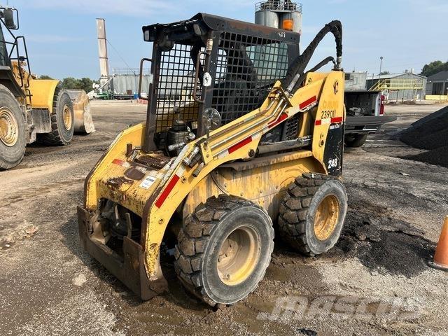 CAT 248 Chargeuse compacte