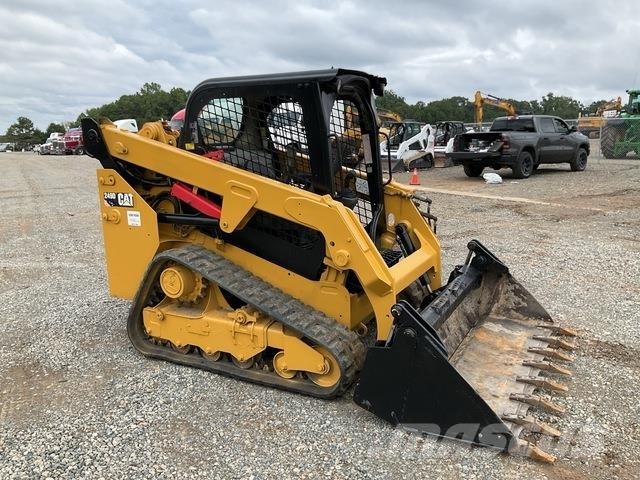 CAT 249D Chargeuse compacte
