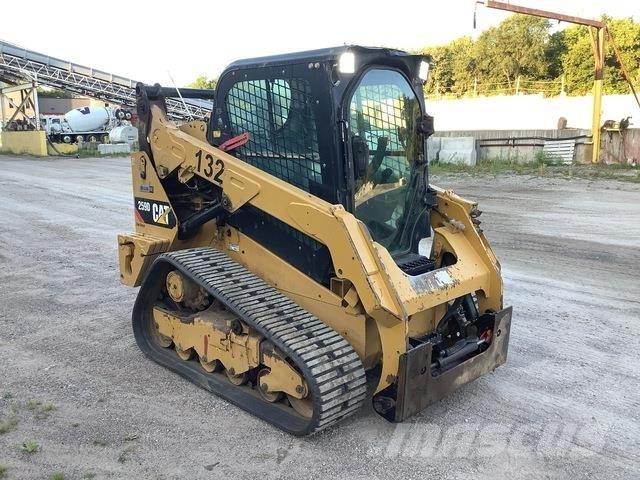 CAT 259D Chargeuse compacte