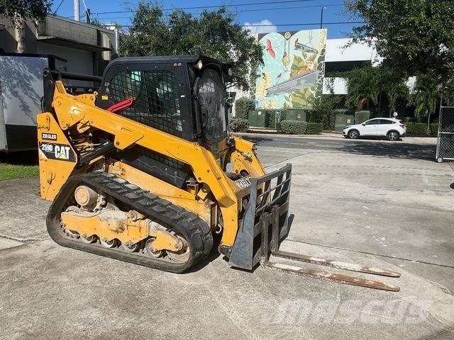 CAT 259D Chargeuse compacte