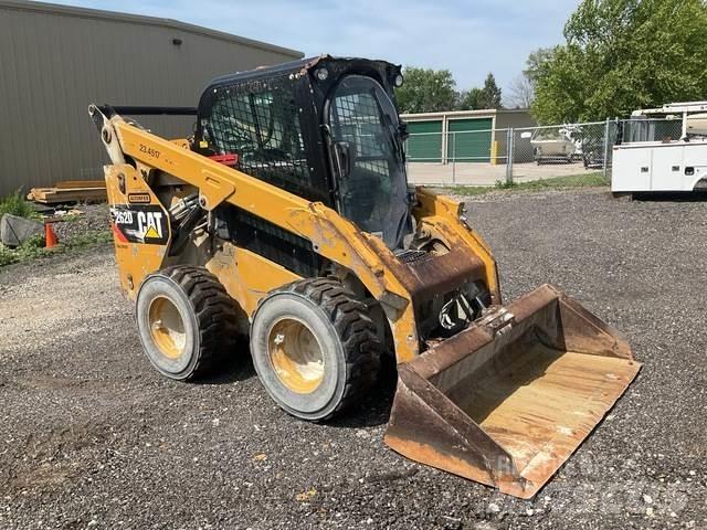 CAT 262D Chargeuse compacte