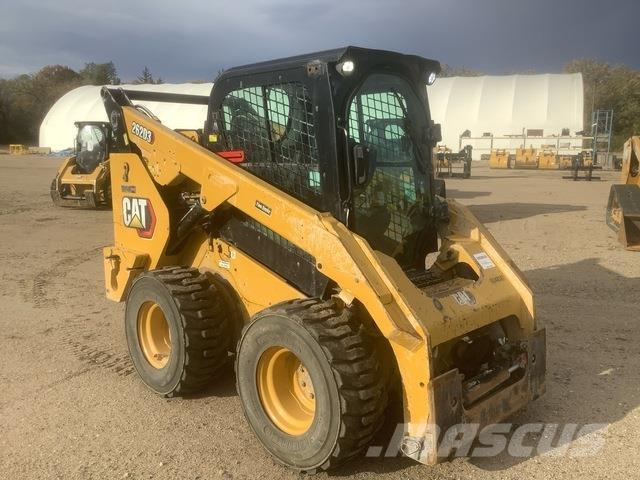 CAT 262D3 Chargeuse compacte