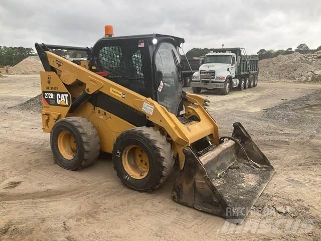 CAT 272D2 XHP Chargeuse compacte
