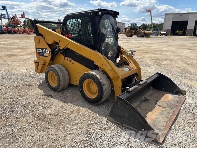 CAT 272D2 XHP Chargeuse compacte