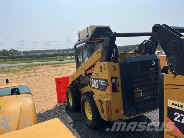 CAT 272D2XHP Chargeuse compacte