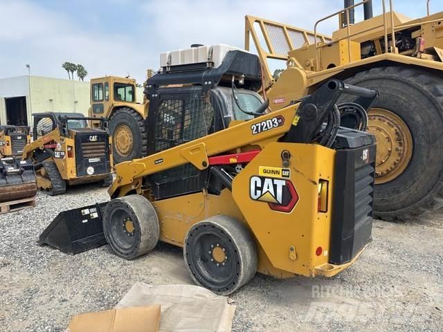 CAT 272D3 XE Chargeuse compacte
