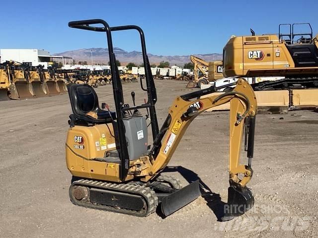 CAT 300.9D Pelle sur chenilles