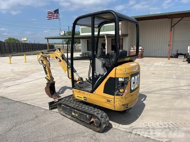 CAT 301.4C Pelle sur chenilles