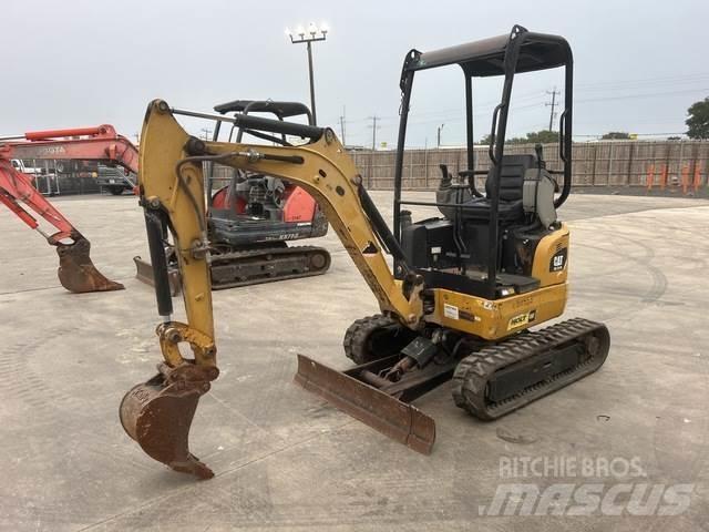 CAT 301.7D CR Pelle sur chenilles
