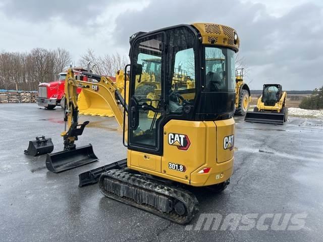 CAT 301.8 Pelle sur chenilles