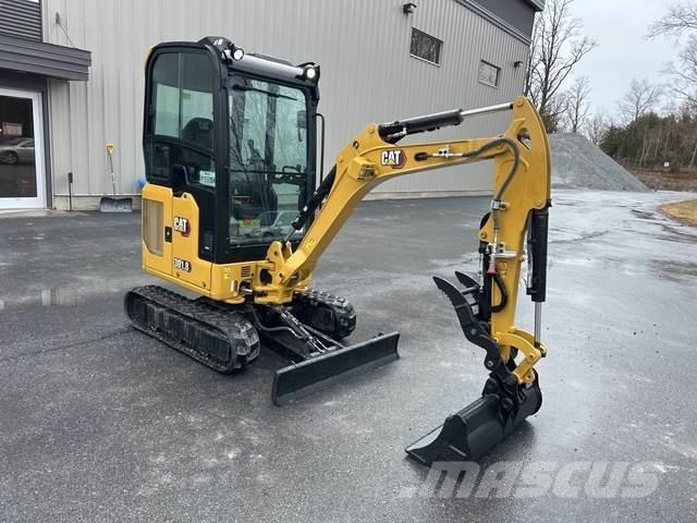 CAT 301.8 Pelle sur chenilles