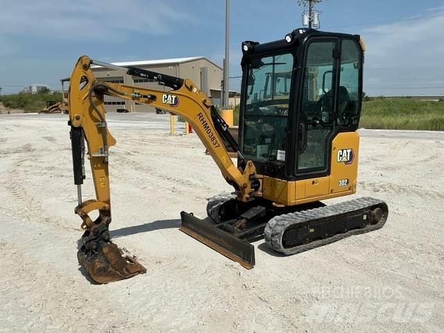 CAT 302 CR Pelle sur chenilles