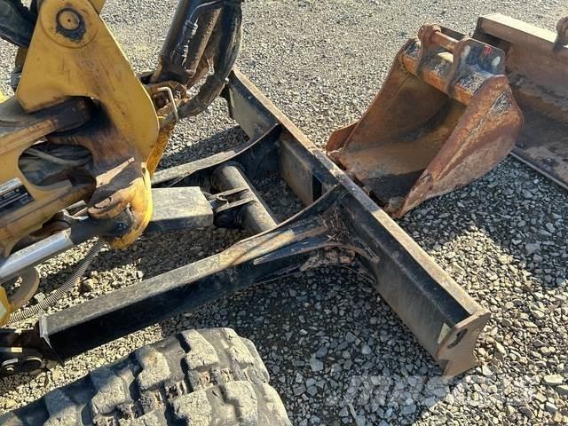 CAT 303.5 CR Mini pelle < 7t