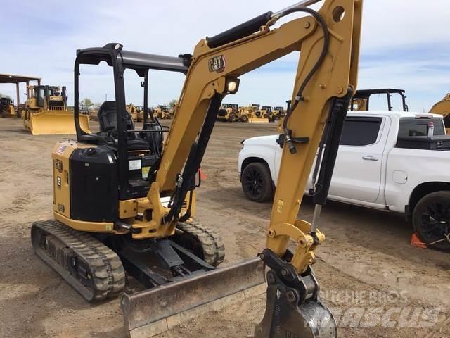 CAT 303 CR Pelle sur chenilles