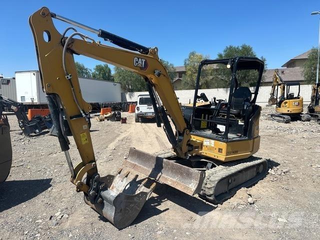 CAT 304 Pelle sur chenilles